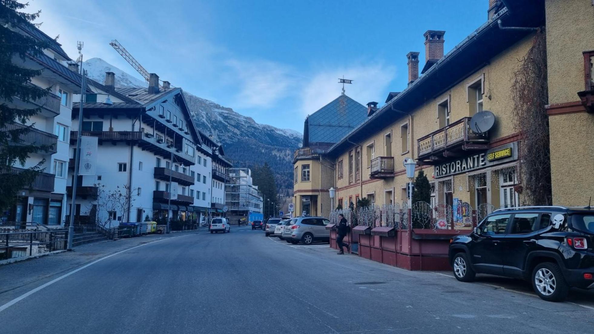 Studio Apartment Ariston In Centro A Cortina Cortina dʼAmpezzo Eksteriør bilde